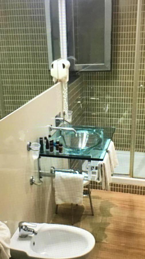 Mh Design Hotel Napoli Ngoại thất bức ảnh