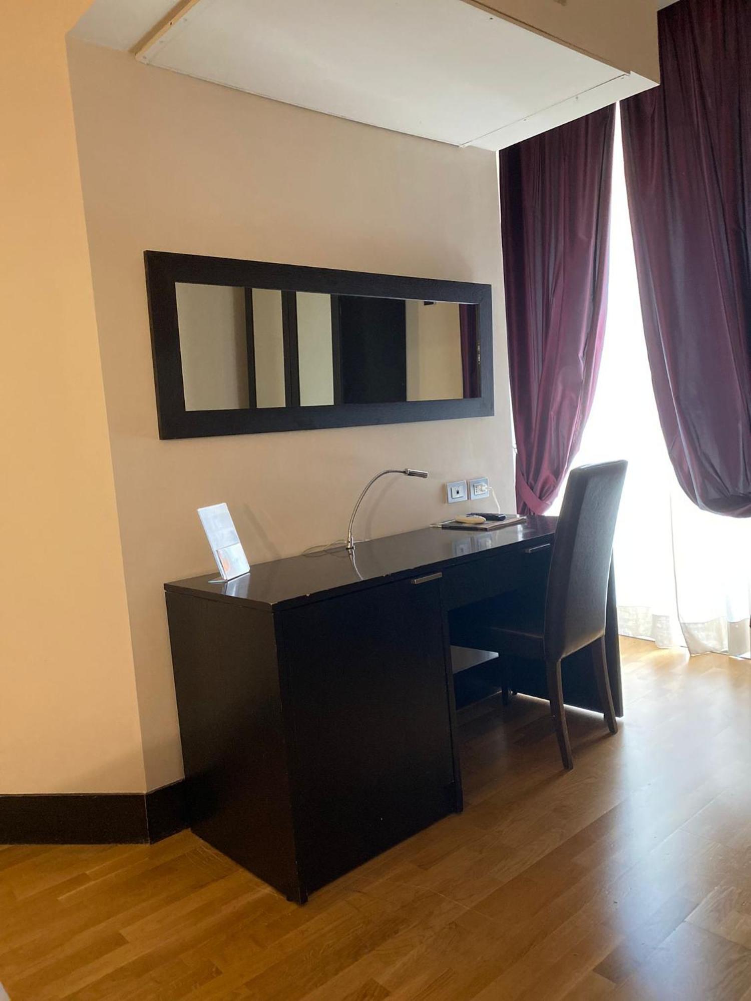Mh Design Hotel Napoli Ngoại thất bức ảnh