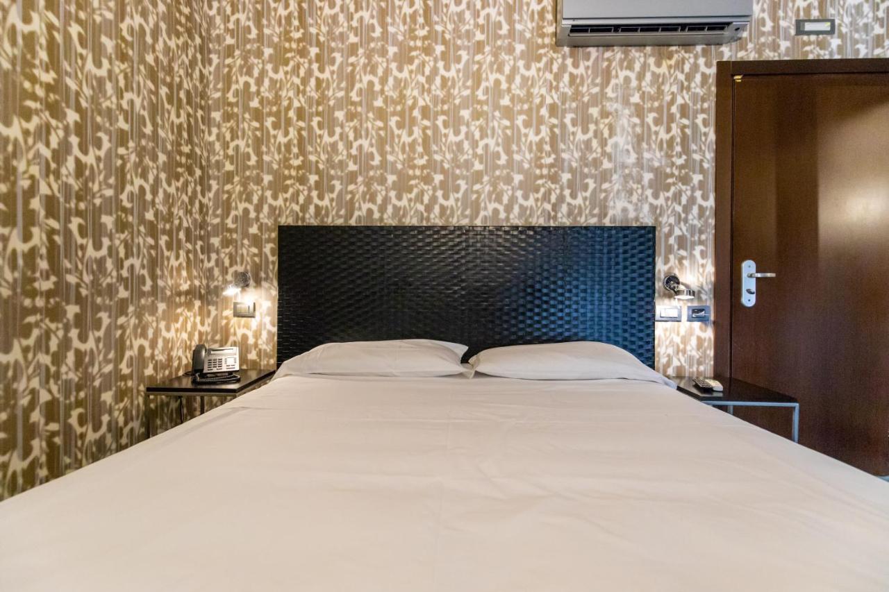 Mh Design Hotel Napoli Ngoại thất bức ảnh
